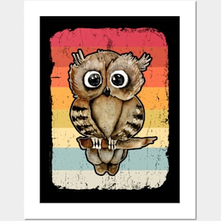 Owl Vintage Retro 80s 90s Style Animal Lovers Posters and Art